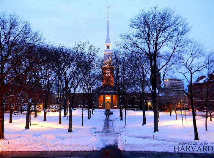 harvard-Auniversity-yard-memorial-hall-how-to-get-into-harvard